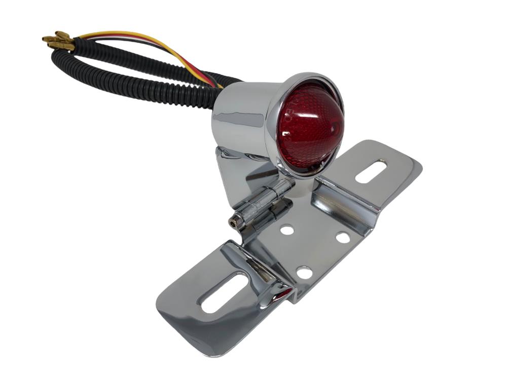 Highway Hawk LED-Rücklicht "Shotgun Design 2" mit Kennzeichenhalter und E-mark - chrom (1 Stk.)